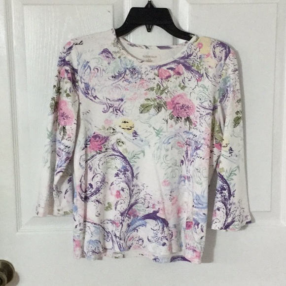 Allison Daley Tops - Alison Daley colorful t-shirt